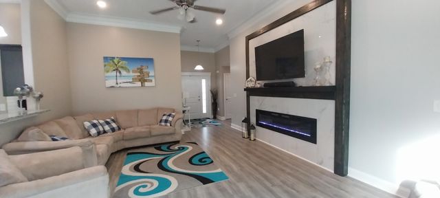 387 Blue Rock Dr., Longs, SC 29568