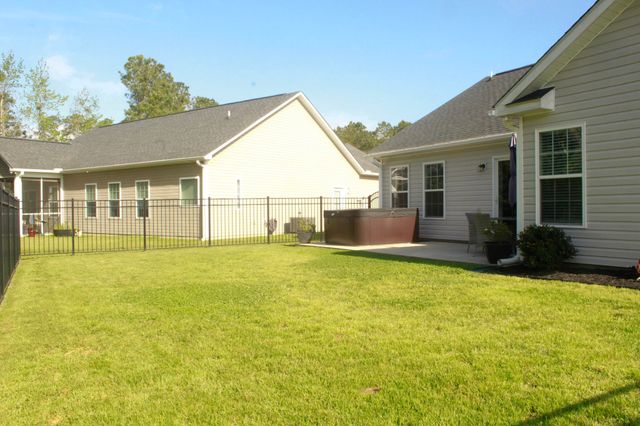 387 Blue Rock Dr., Longs, SC 29568
