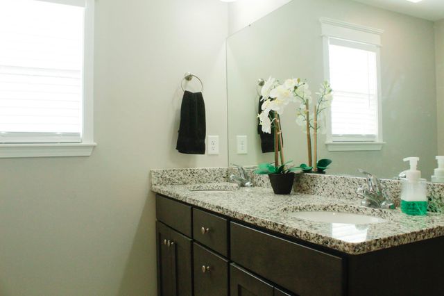 387 Blue Rock Dr., Longs, SC 29568