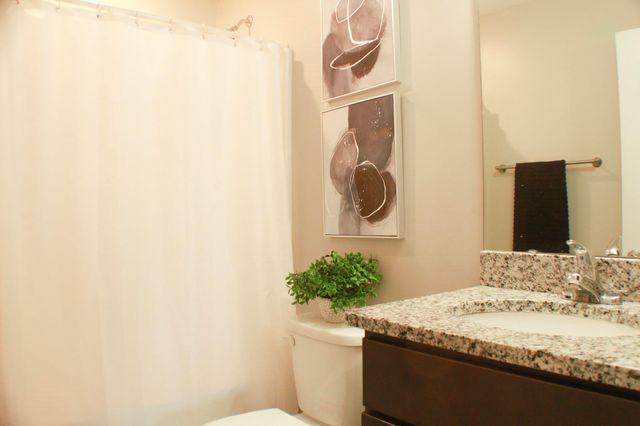 387 Blue Rock Dr., Longs, SC 29568