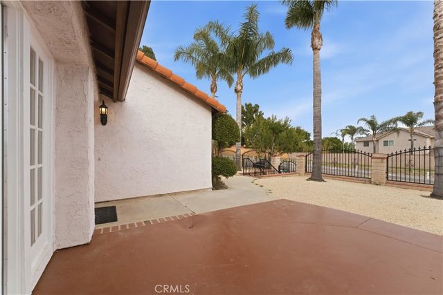 15863 foothill, Rancho Cascades, CA 91342