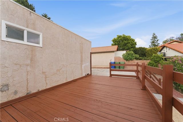 15863 foothill, Rancho Cascades, CA 91342