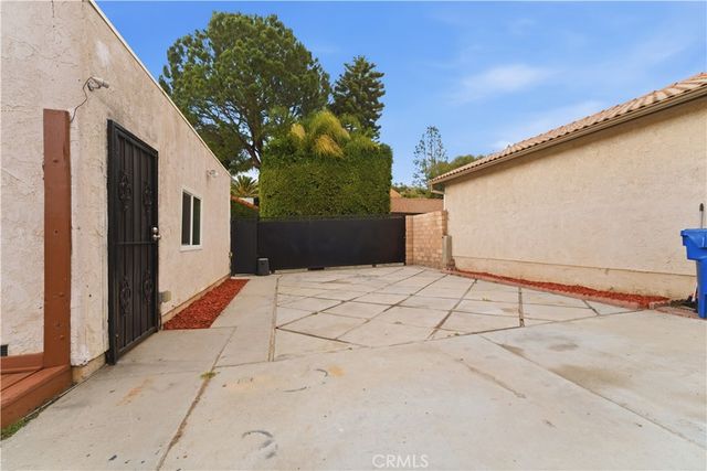 15863 foothill, Rancho Cascades, CA 91342