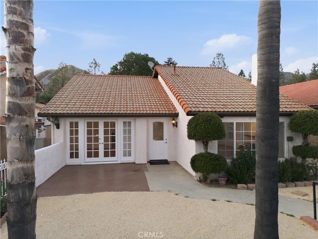 15863 foothill, Rancho Cascades, CA 91342