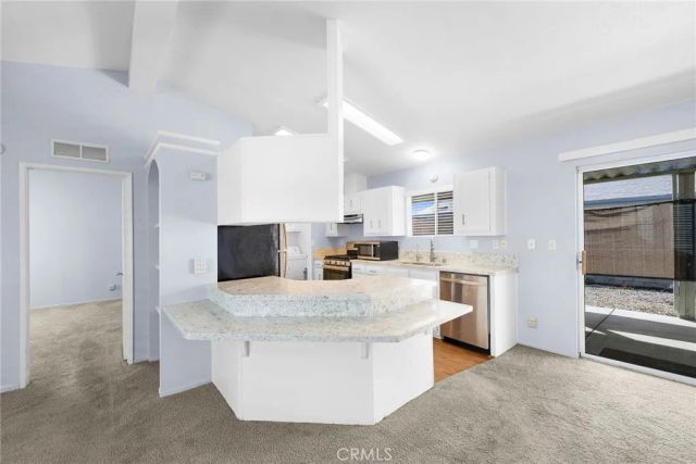 1250 N Kirby 156, Hemet, CA 92546