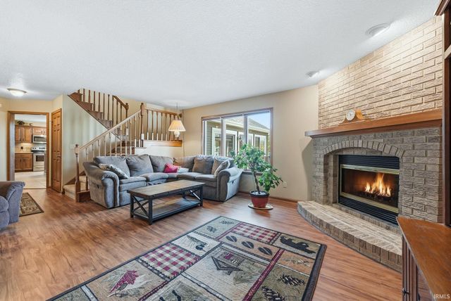 18621 Amstutz Road, Auburn, IN 46706