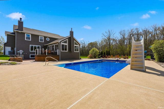18621 Amstutz Road, Auburn, IN 46706