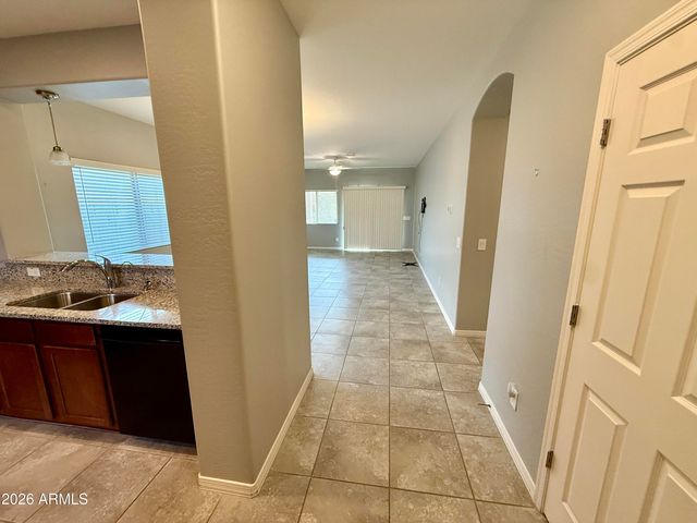 1501 W BUCKEYE TREE Avenue, San Tan Valley, AZ 85140