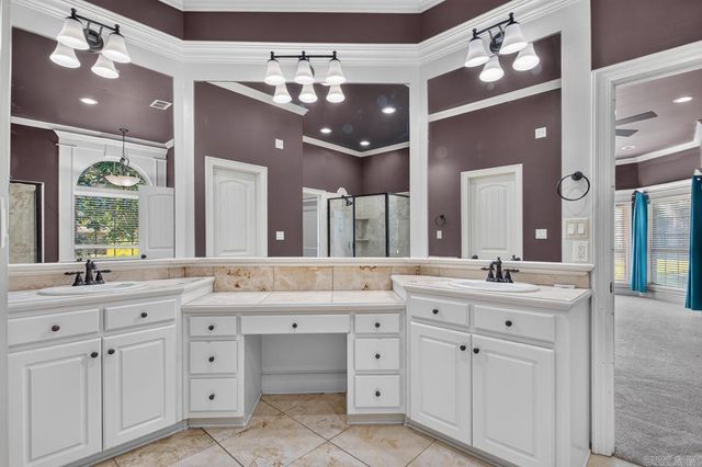 44 Shadow Creek Cir, Austin, AR 72007