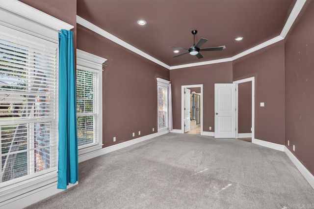 44 Shadow Creek Cir, Austin, AR 72007