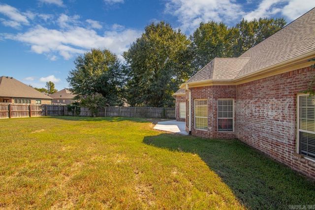 44 Shadow Creek Cir, Austin, AR 72007