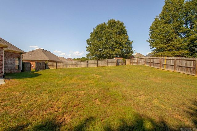 44 Shadow Creek Cir, Austin, AR 72007