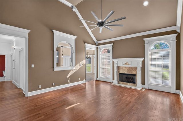 44 Shadow Creek Cir, Austin, AR 72007