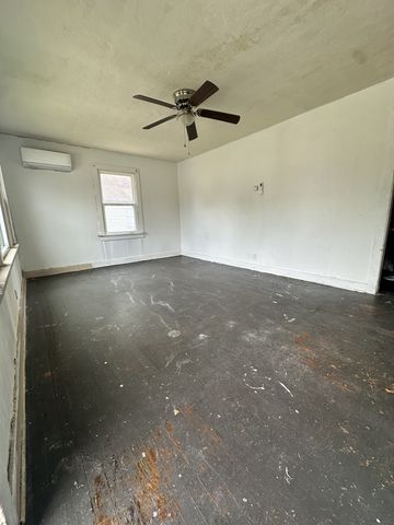 133 Means Ave, Hopkinsville, KY 42240