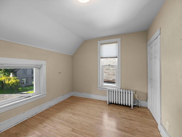 823 20th Avenue NE, Minneapolis, MN 55418