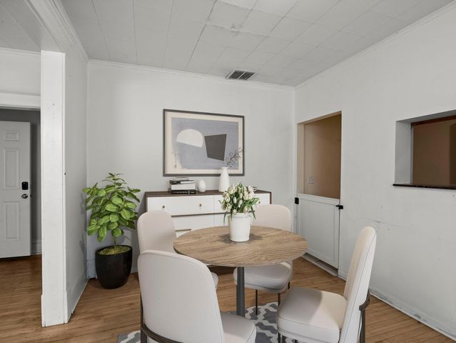 823 20th Avenue NE, Minneapolis, MN 55418