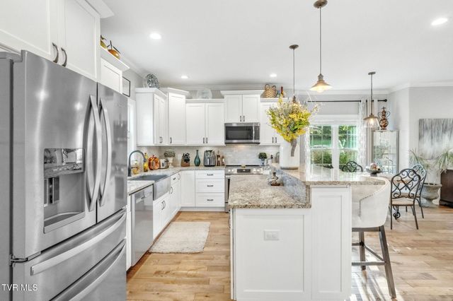 356 Cameron Court, Jonesborough, TN 37659