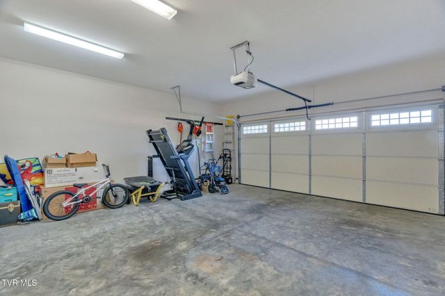 356 Cameron Court, Jonesborough, TN 37659