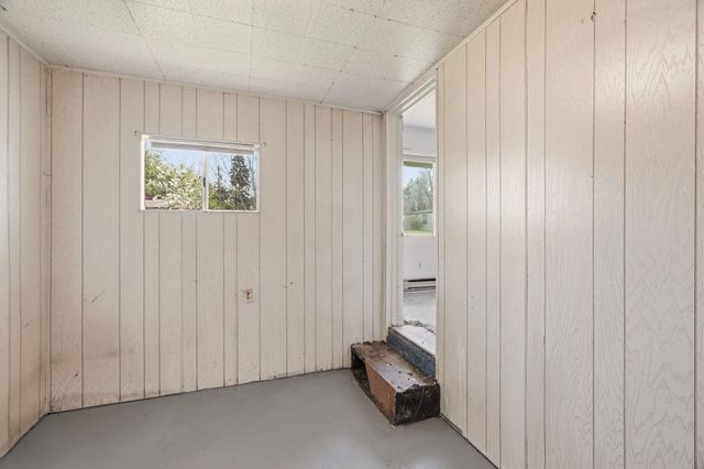 10212 S Electric Ave, Four Lakes, WA 99014