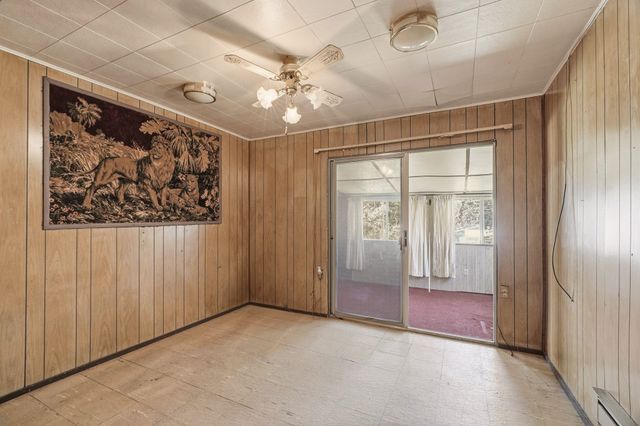 10212 S Electric Ave, Four Lakes, WA 99014