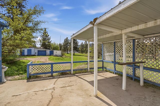 10212 S Electric Ave, Four Lakes, WA 99014