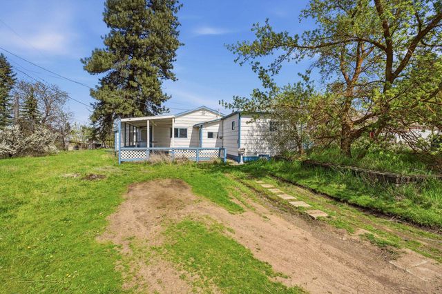 10212 S Electric Ave, Four Lakes, WA 99014