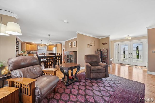 15261 Golden Rain Drive, Chesterfield, MO 63017