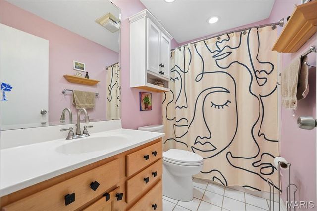 15261 Golden Rain Drive, Chesterfield, MO 63017