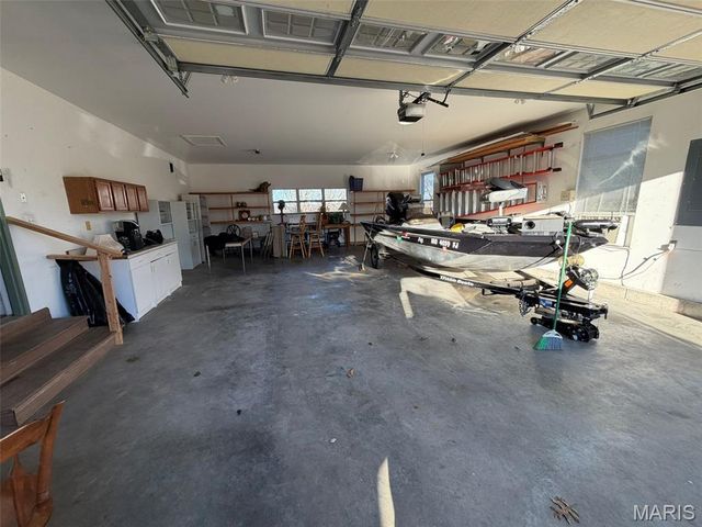 9314 E Vista Drive, Hillsboro, MO 63050