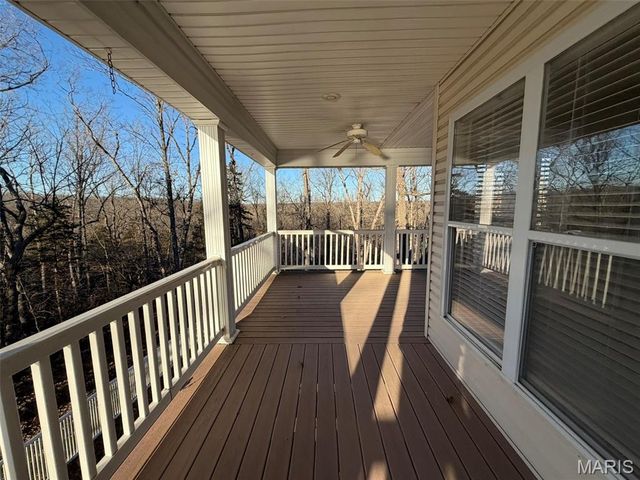 9314 E Vista Drive, Hillsboro, MO 63050