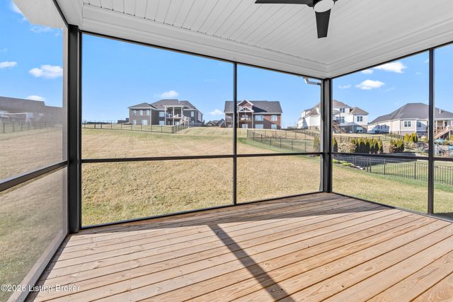 6205 Brentwood Dr, Crestwood, KY 40014