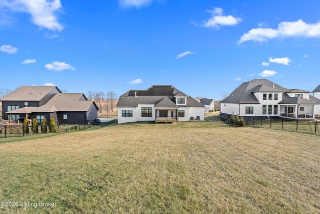 6205 Brentwood Dr, Crestwood, KY 40014