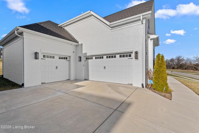 6205 Brentwood Dr, Crestwood, KY 40014