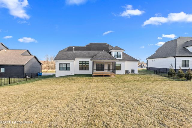 6205 Brentwood Dr, Crestwood, KY 40014