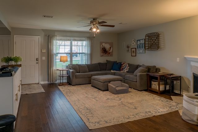 4421 Kirkbrook, Nashville, TN 37221