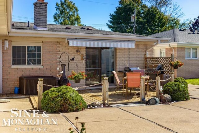 38015 Circle Drive, Harrison Twp, MI 48045