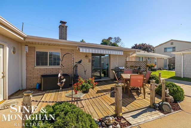 38015 Circle Drive, Harrison Twp, MI 48045