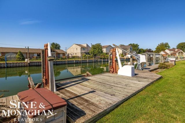 38015 Circle Drive, Harrison Twp, MI 48045