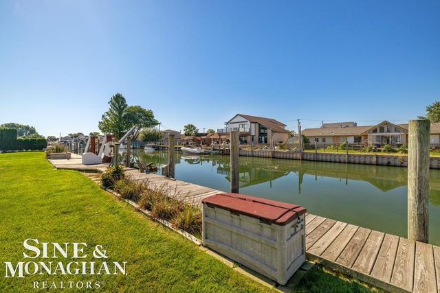 38015 Circle Drive, Harrison Twp, MI 48045