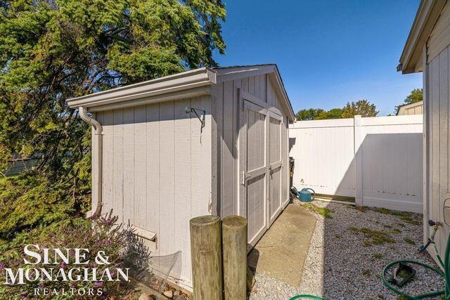 38015 Circle Drive, Harrison Twp, MI 48045