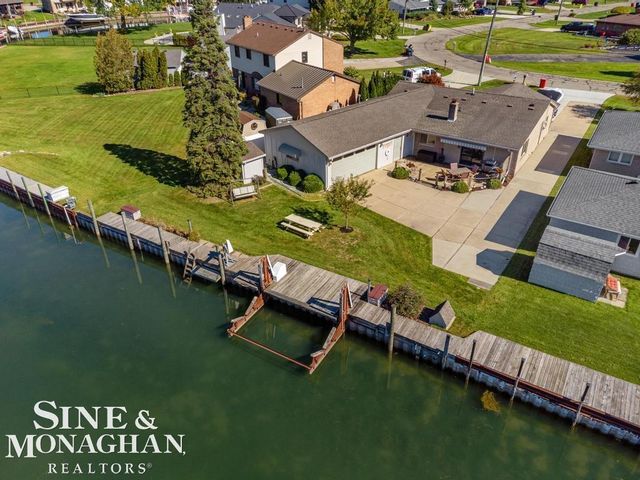 38015 Circle Drive, Harrison Twp, MI 48045