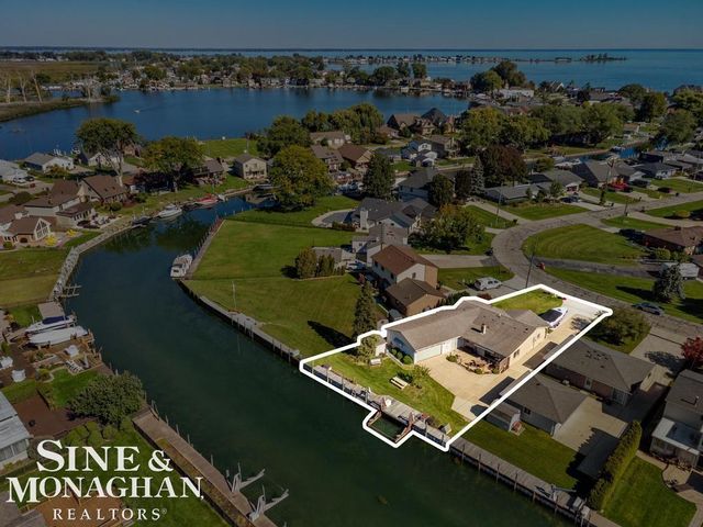 38015 Circle Drive, Harrison Twp, MI 48045