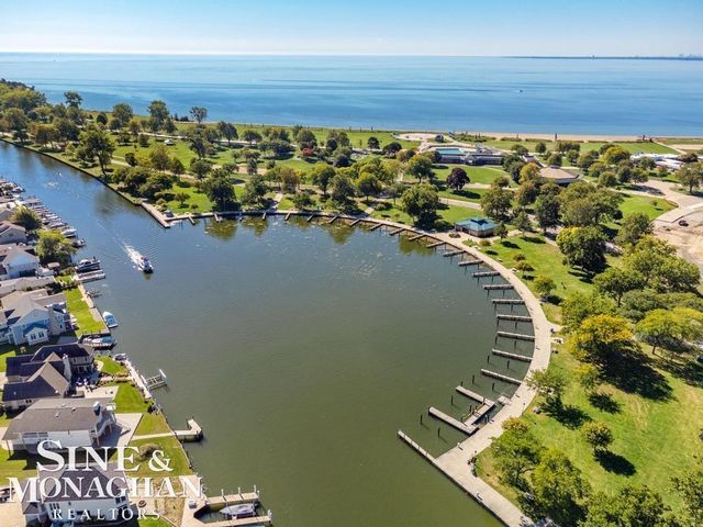 38015 Circle Drive, Harrison Twp, MI 48045