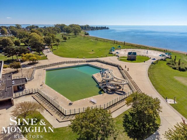 38015 Circle Drive, Harrison Twp, MI 48045