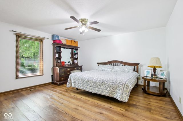 5178 Cave Court, Greenwood, IN 46142