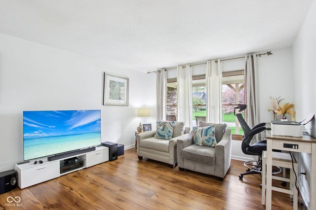 5178 Cave Court, Greenwood, IN 46142