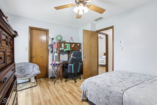 5178 Cave Court, Greenwood, IN 46142