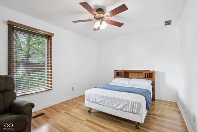 5178 Cave Court, Greenwood, IN 46142