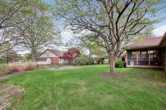 5178 Cave Court, Greenwood, IN 46142