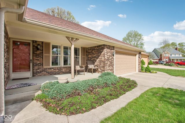 5178 Cave Court, Greenwood, IN 46142